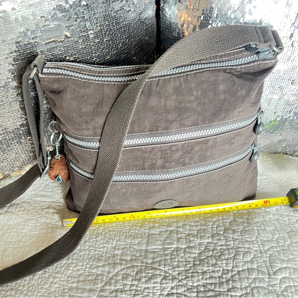 Kipling Crossbody